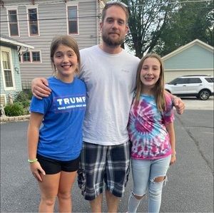 Meet your Posher, Joshua